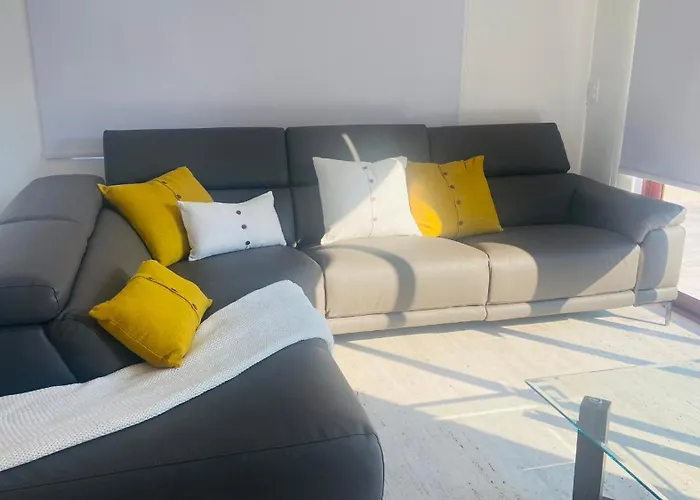 Apartahotel Luana Suites- Koya