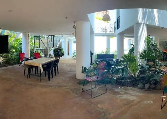 Apartahotel Luana Suites- Koya