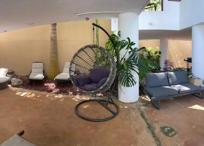 Luana Suites- Koya Apartahotel 4*