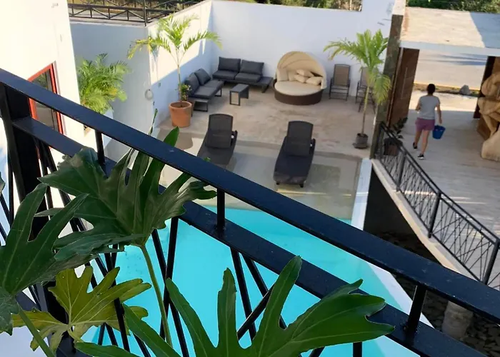 Luana Suites- Koya Apartahotel 4*